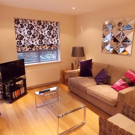 Violet Bank Apartment New Town EDI Kamer foto