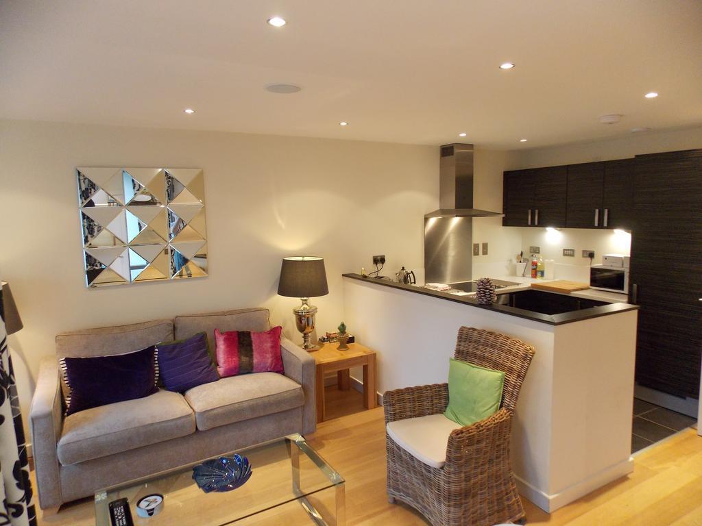 Violet Bank Apartment New Town EDI Kamer foto